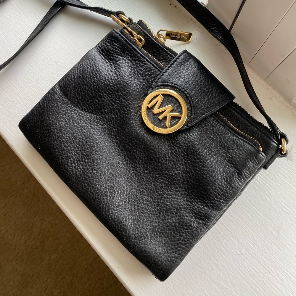 Micheal Kors Crossbody Black Purse